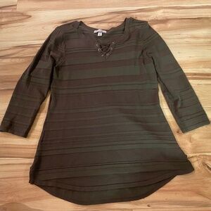 Db Established 1962 blouse—M